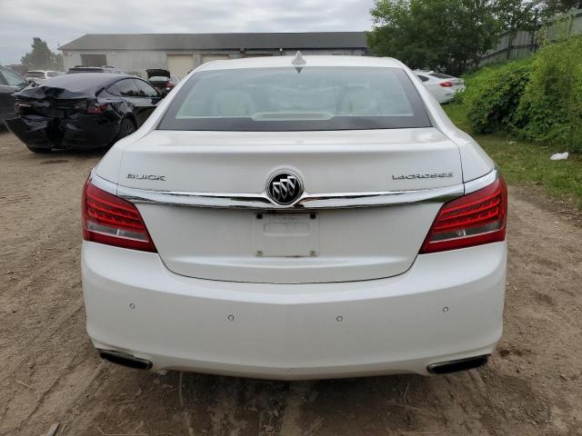 Sedans BUICK LACROSSE 2016 White