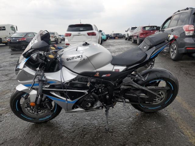 2025 SUZUKI GSX-R1000   