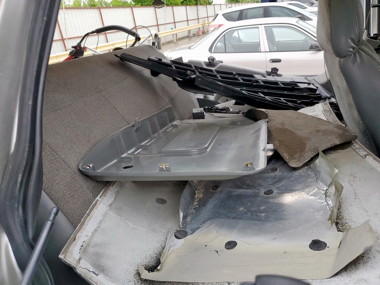 2003 Ford Econoline E150 Wagon VIN: 1FMRE11283HB97483 Lot: 59074805