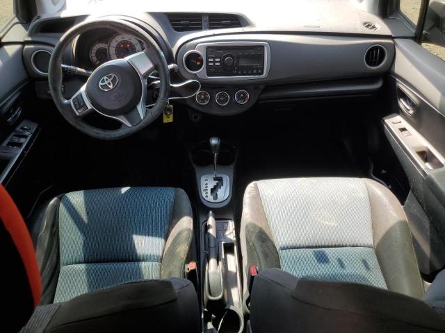  TOYOTA YARIS 2014 Красный