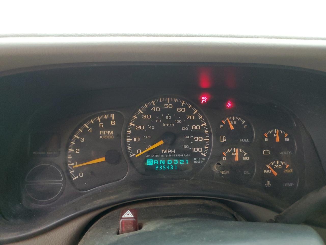 2001 GMC Yukon Xl C1500 VIN: 1GKEC16T01J311187 Lot: 62807815