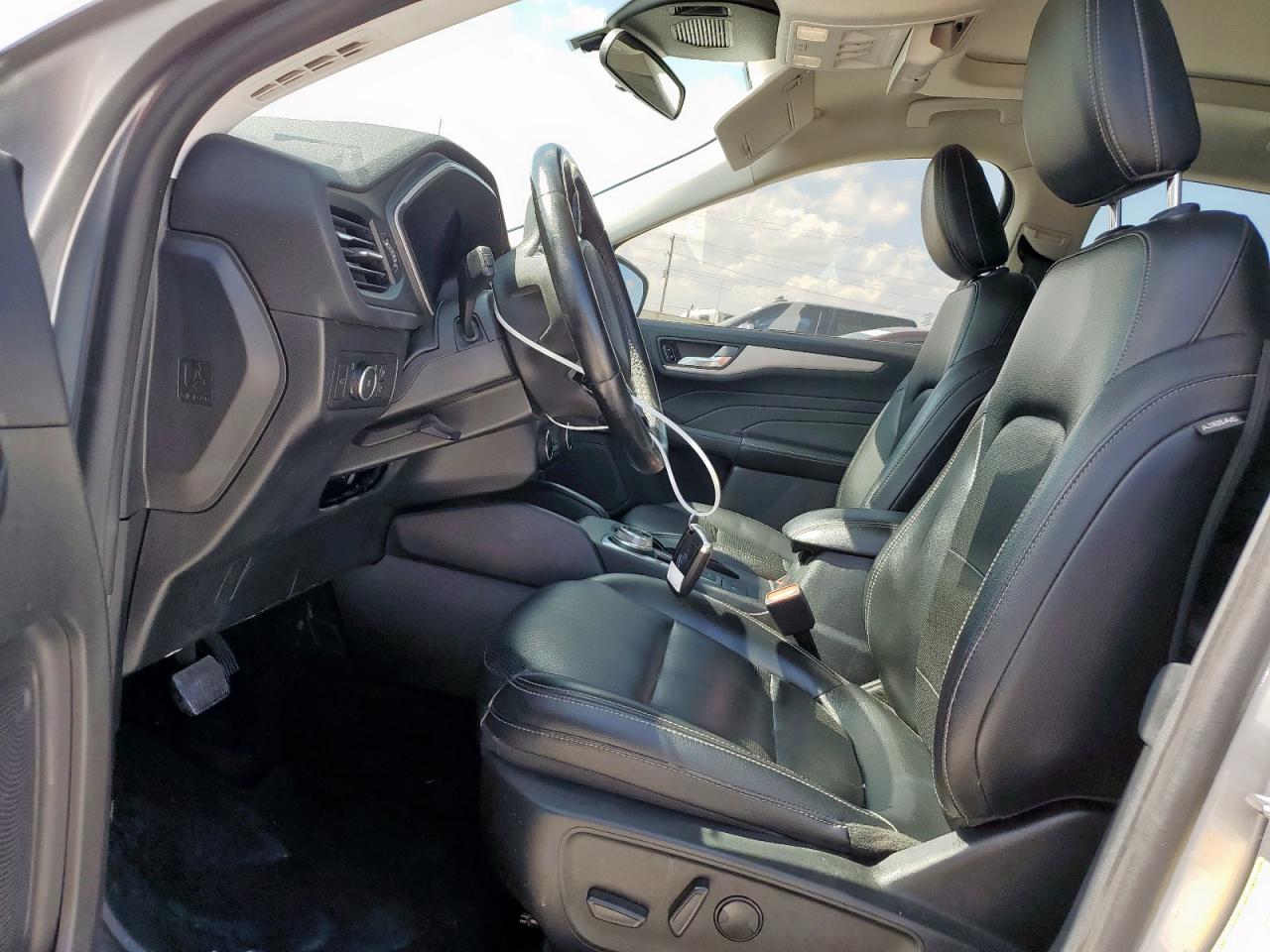 2022 Ford Escape Sel VIN: 1FMCU0H66NUB61720 Lot: 62029575