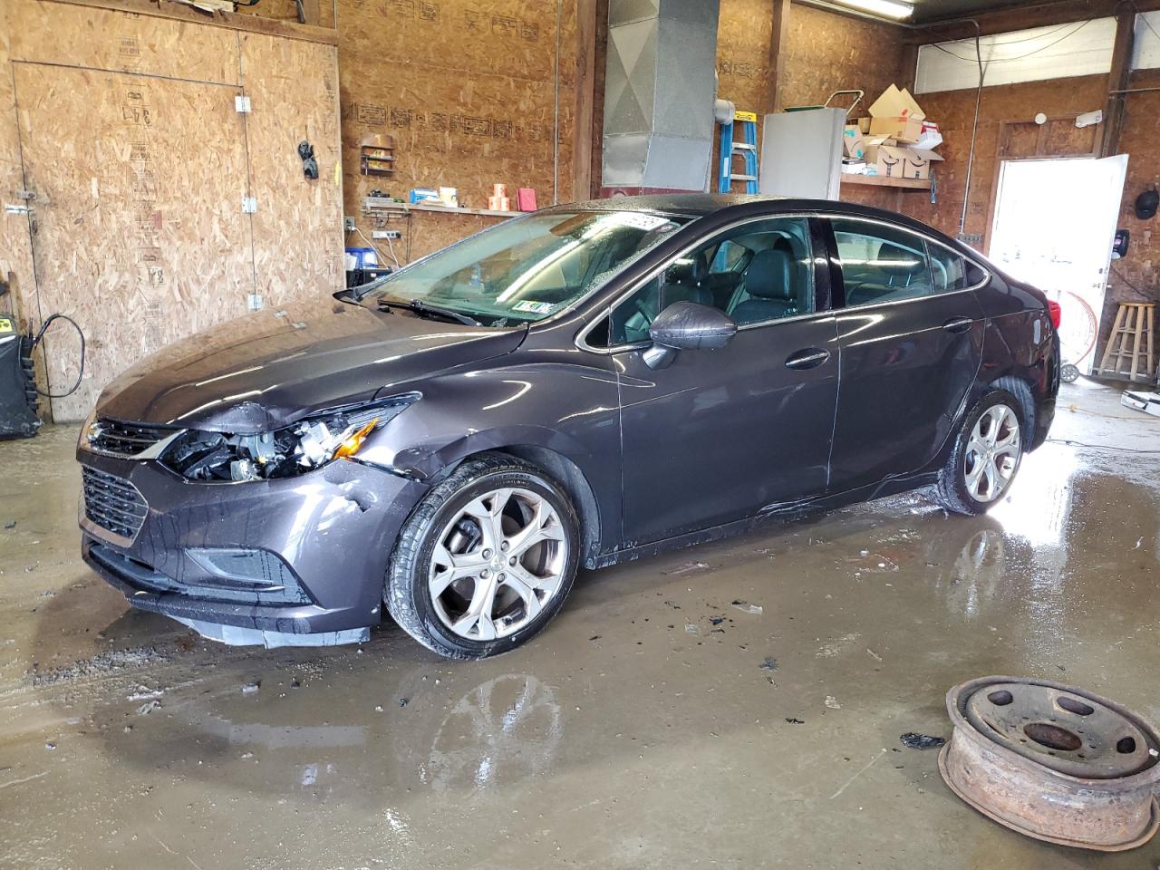 Ebensburg, PA에서 판매 중인 2017 Chevrolet Cruze Premier - Front End