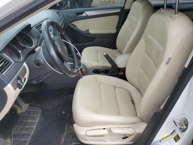  VOLKSWAGEN JETTA 2017 Biały