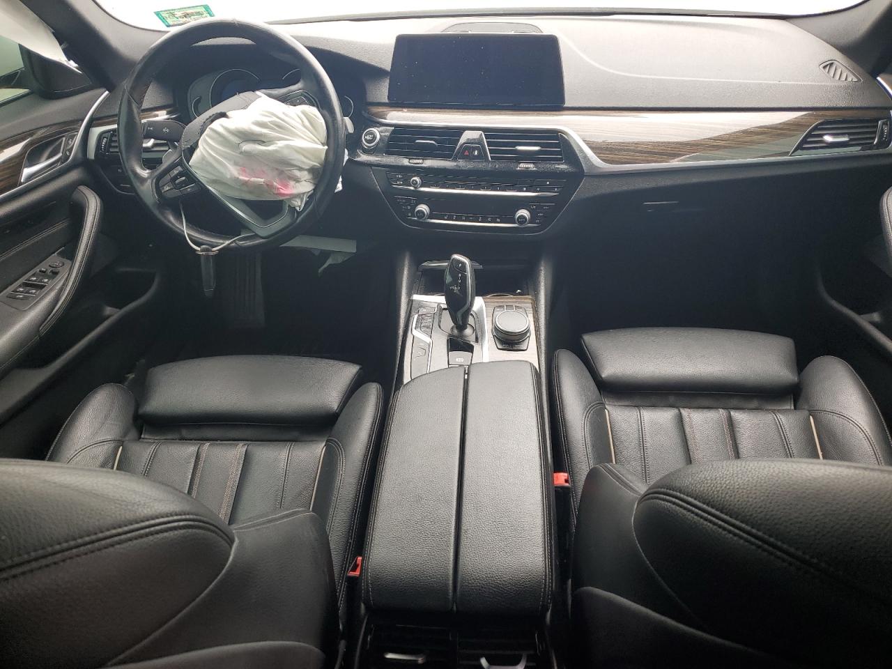 2018 BMW 530Xe VIN: WBAJB1C55JB374344 Lot: 59900875
