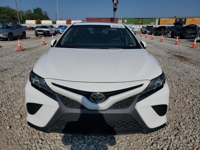  TOYOTA CAMRY 2018 White
