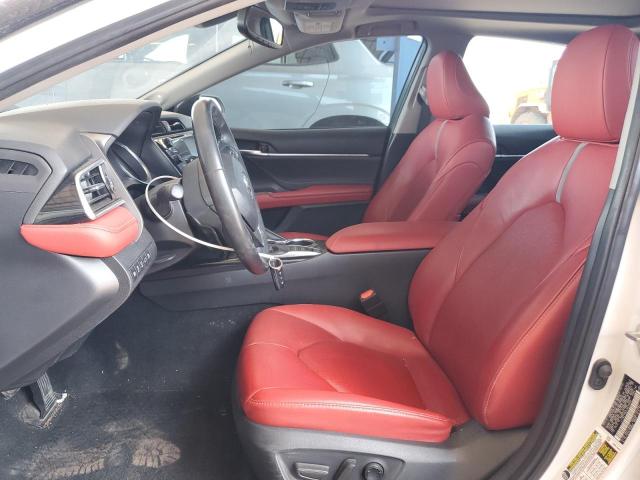  TOYOTA CAMRY 2018 Білий