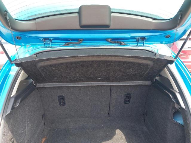 2010 MAZDA 3 TS D