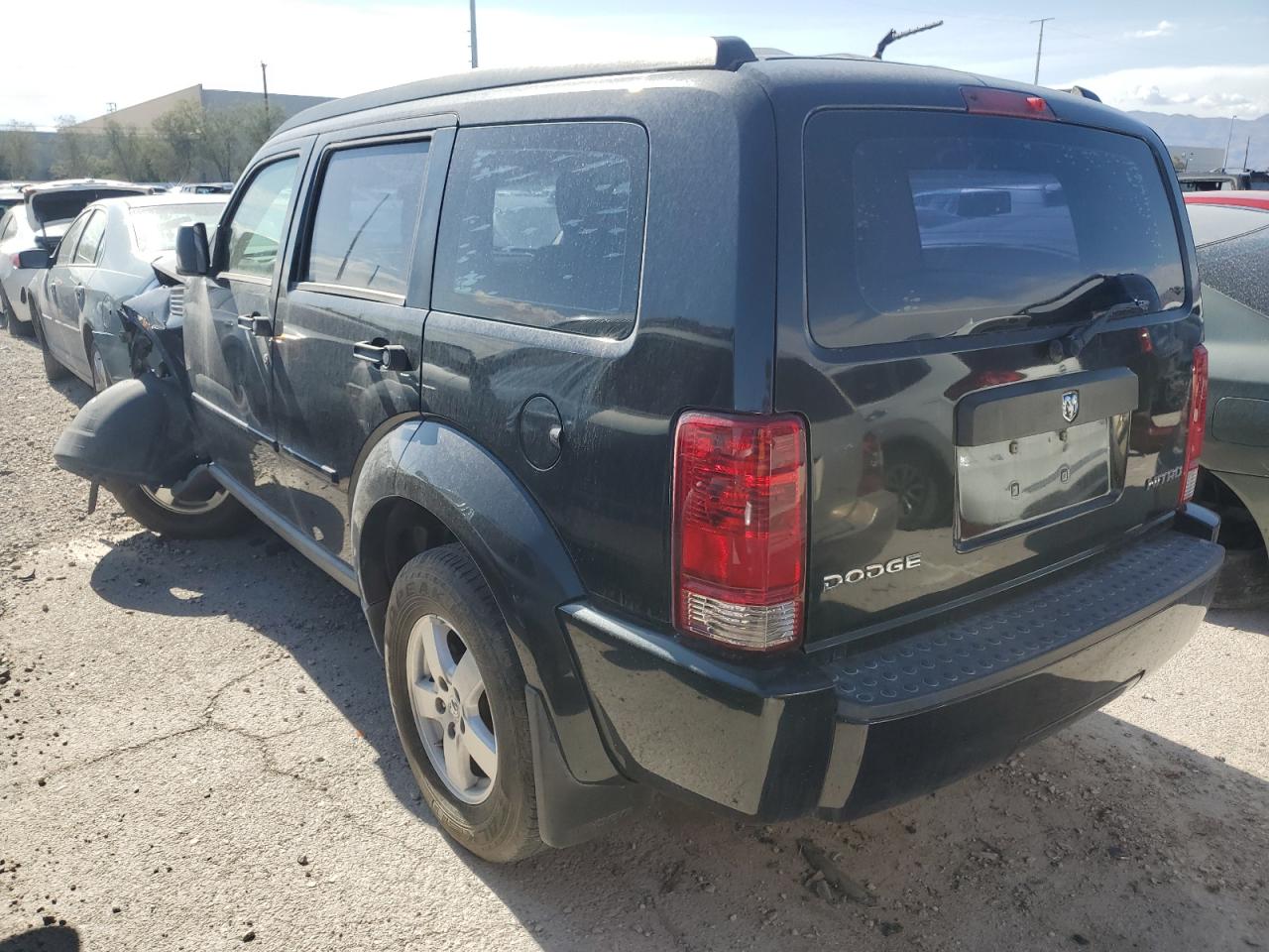 2009 Dodge Nitro - Image 2