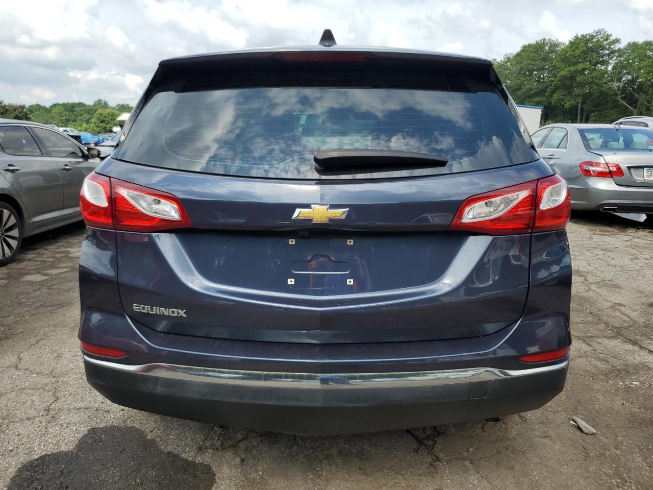2018 Chevrolet Equinox Ls VIN: 3GNAXHEV3JLT10527 Lot: 62539625