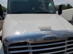 2016 Freightliner Cascadia 125 Semi Truck zu verkaufen in Hueytown, AL - All Over