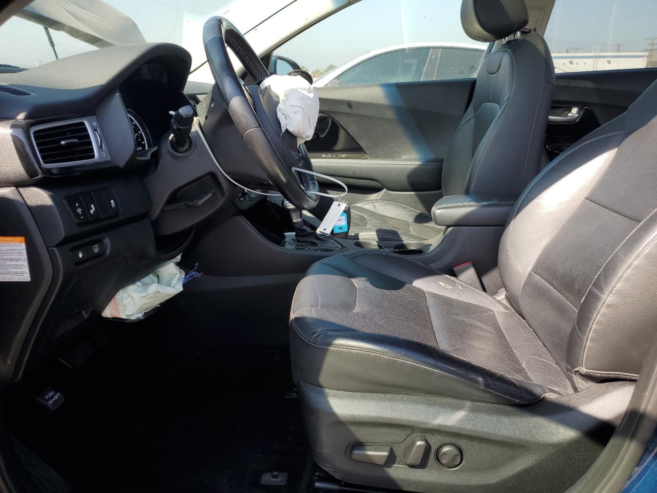 2017 Kia Niro Ex Touring VIN: KNDCE3LC2H5042898 Lot: 60896915