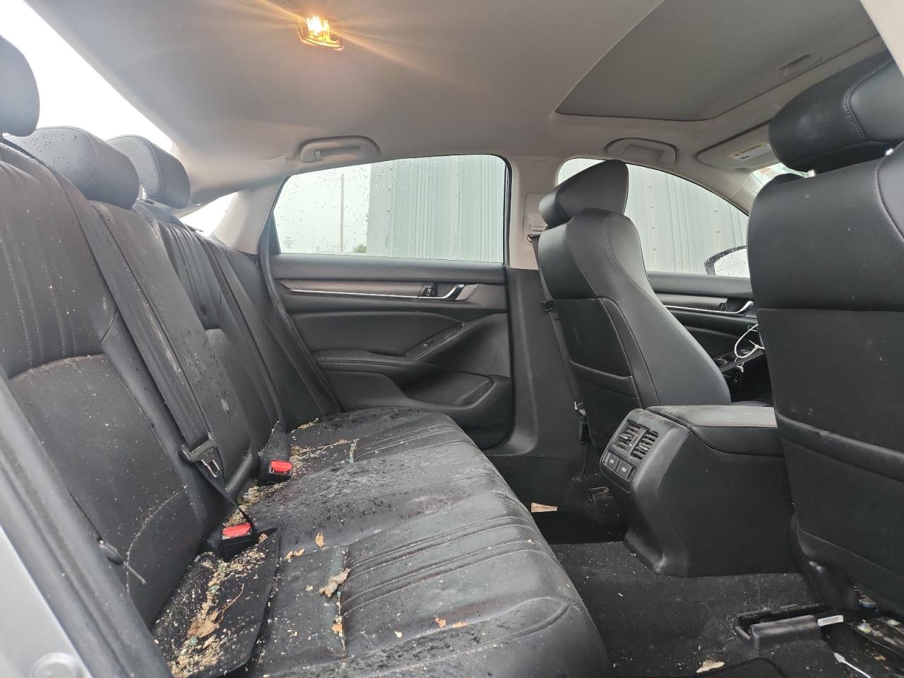 2022 Honda Accord Exl VIN: 1HGCV1F53NA050952 Lot: 62466875