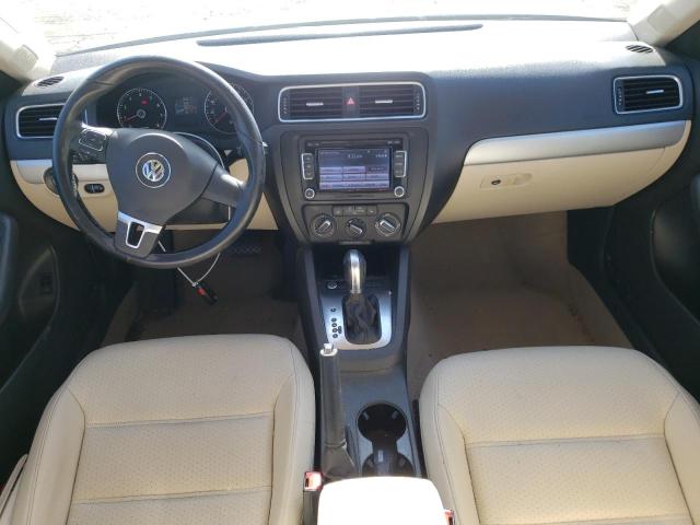 Sedans VOLKSWAGEN JETTA 2014 Brown