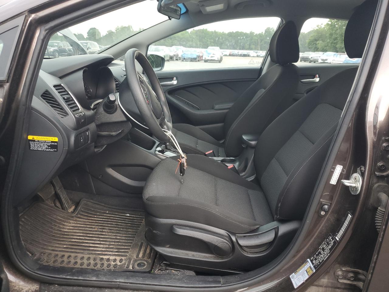 2017 Kia Forte Lx VIN: 3KPFK4A79HE017924 Lot: 62960475