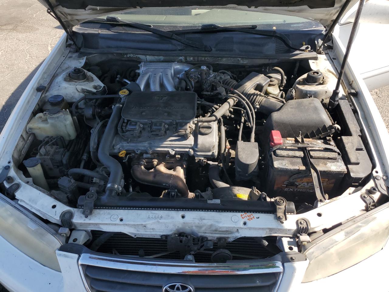 2000 Toyota Camry Le VIN: 4T1BF22K1YU955732 Lot: 62236265