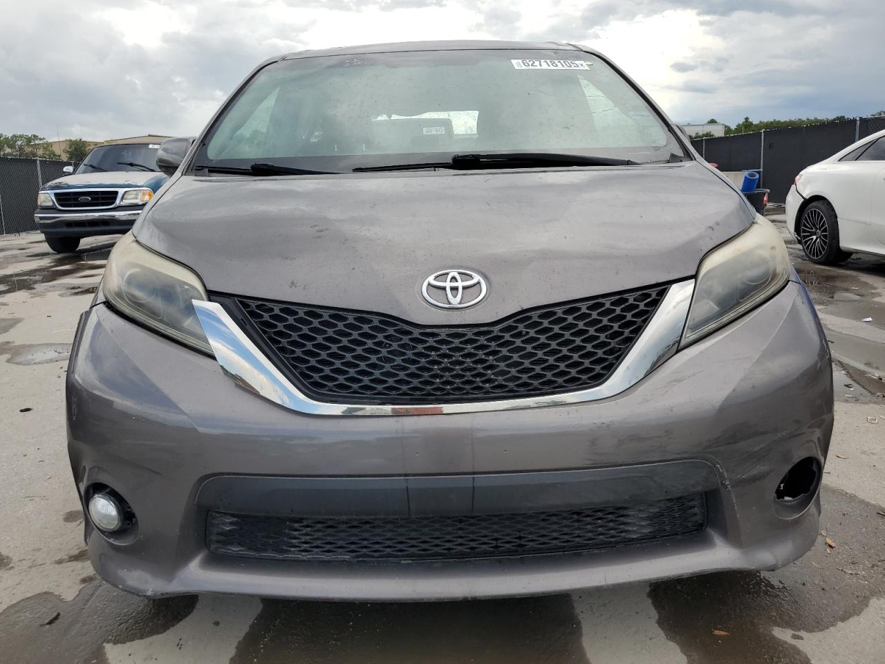TOYOTA SIENNA 2016 VIN 5TDXK3DC4GS749888 фото 5