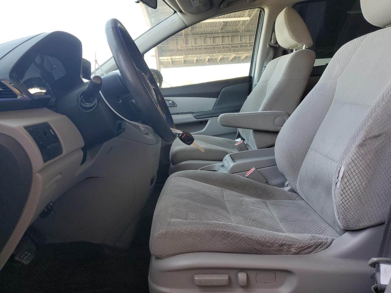 2014 Honda Odyssey Lx VIN: 5FNRL5H28EB048324 Lot: 62323165