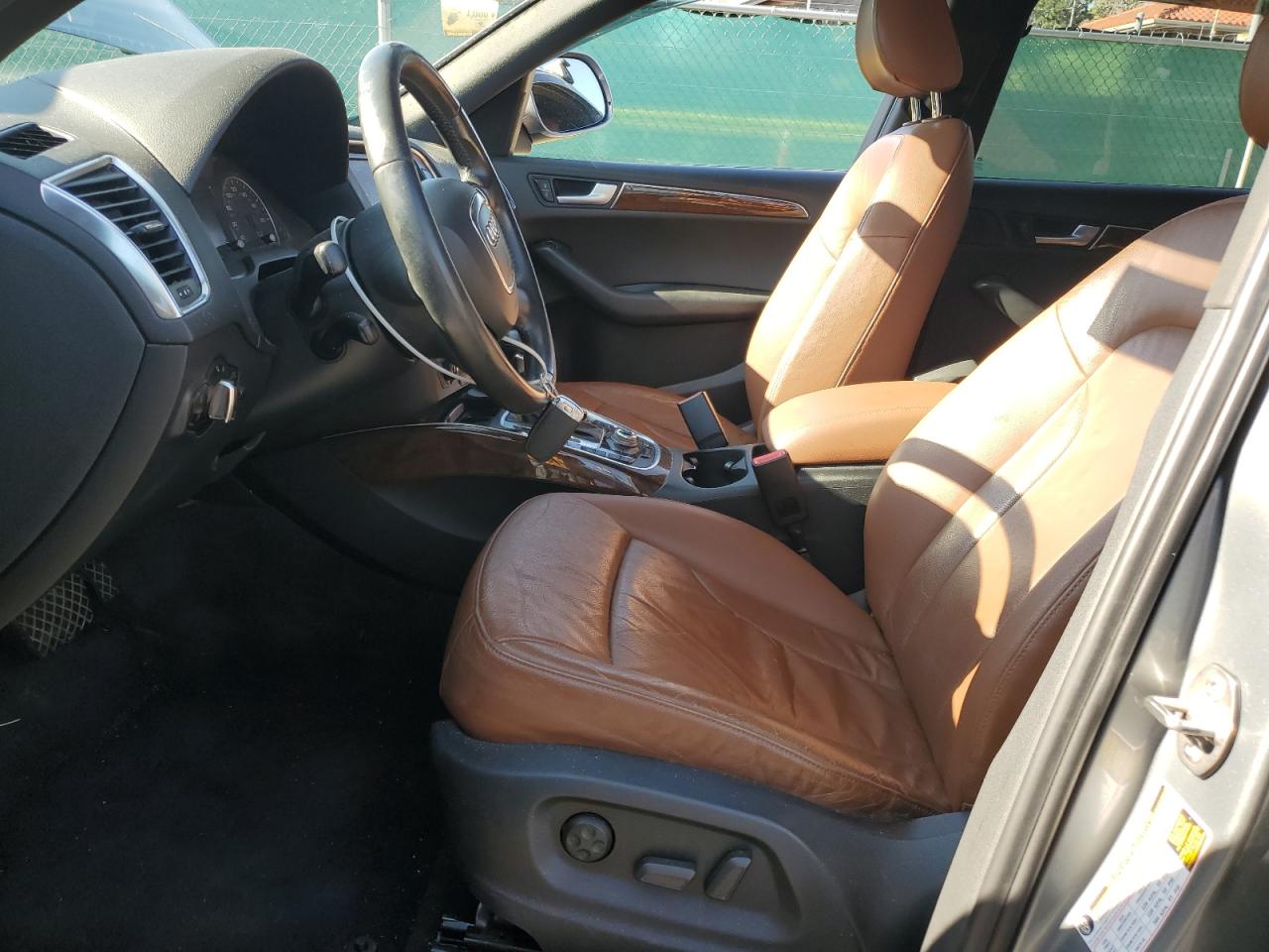 2010 Audi Q5 Premium Plus VIN: WA1LKAFP8AA009262 Lot: 60888405
