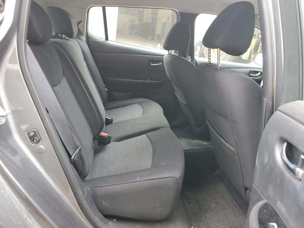 2018 Nissan Leaf S VIN: 1N4AZ1CP5JC311521 Lot: 61966825