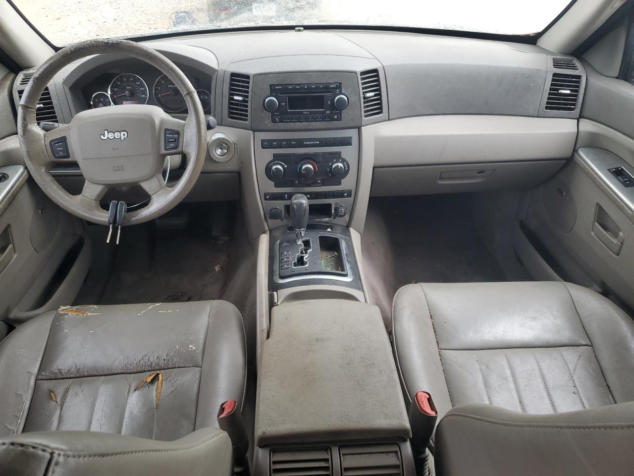 2007 Jeep Grand Cherokee Laredo VIN: 1J8HS48P37C574339 Lot: 63134105