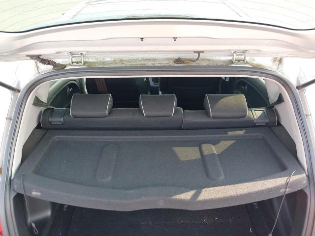 2010 KIA VENGA 3