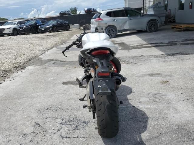 2016 DUCATI MONSTER 821  