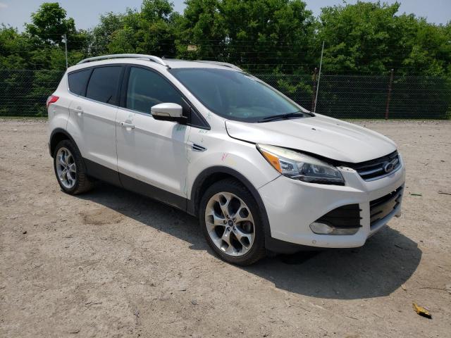  FORD ESCAPE 2016 Белы