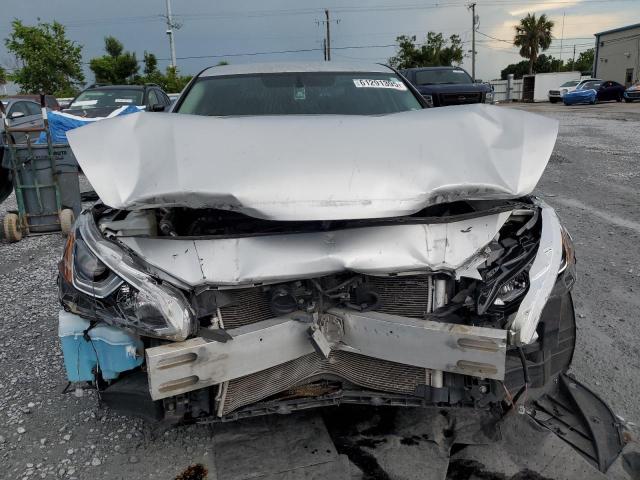  NISSAN ALTIMA 2019 Silver