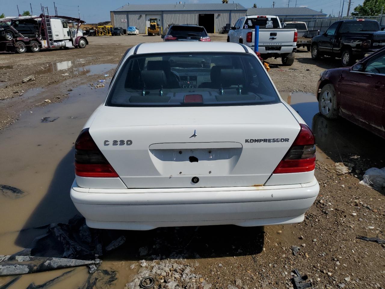 1999 Mercedes-Benz C 230 VIN: WDBHA24G3XA757741 Lot: 62602045