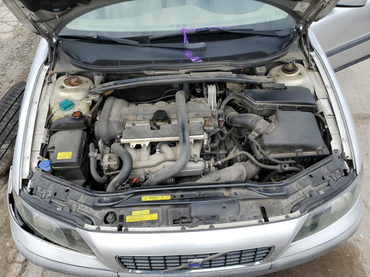 2004 Volvo S60 2.5T VIN: YV1RS59V842319339 Lot: 61177875