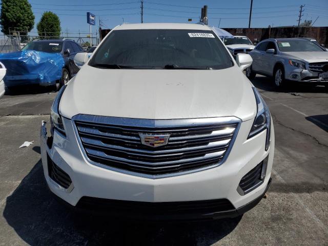  CADILLAC XT5 2018 Белы