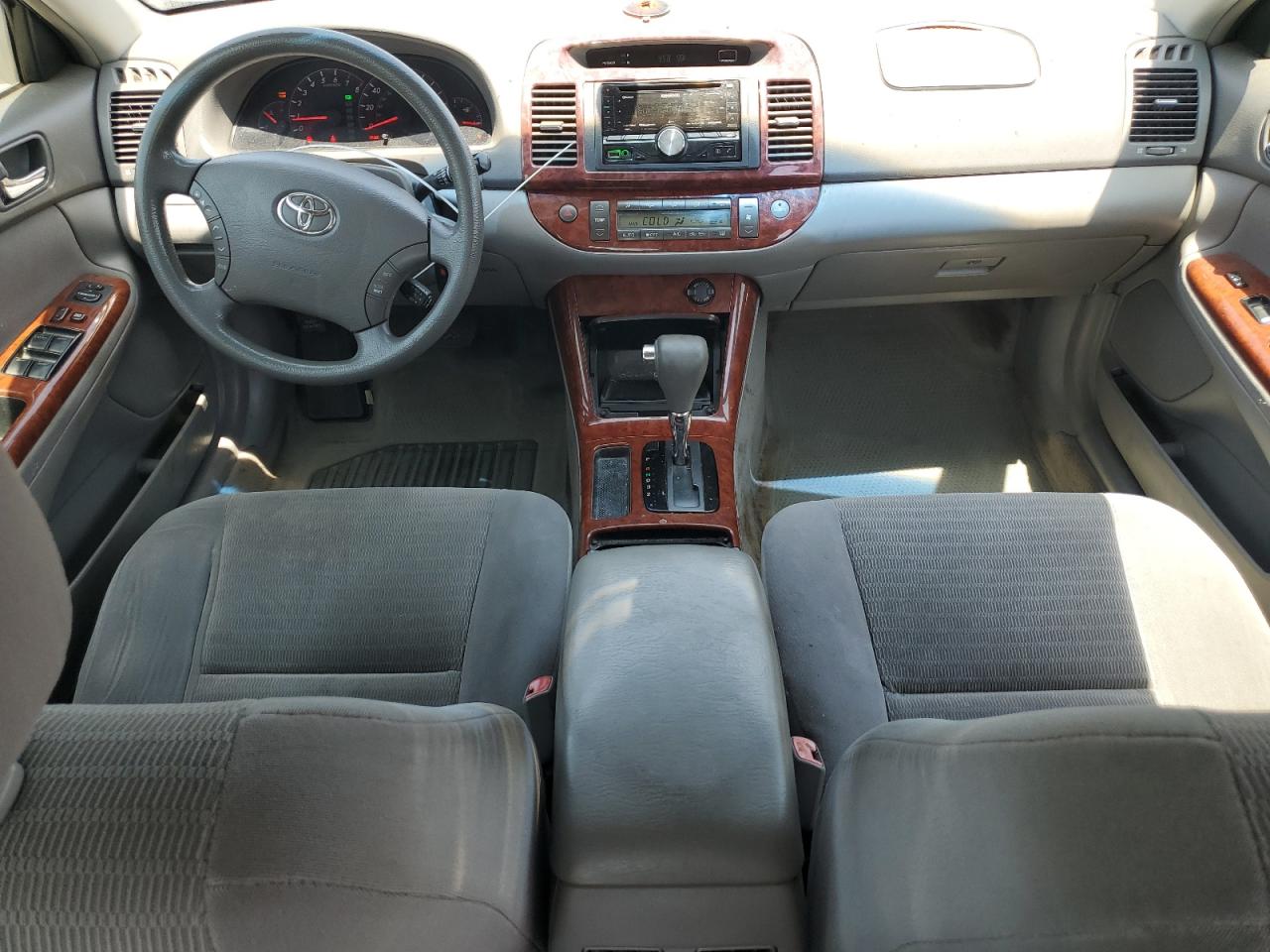 2005 Toyota Camry Le VIN: 4T1BE30K05U585980 Lot: 62596365