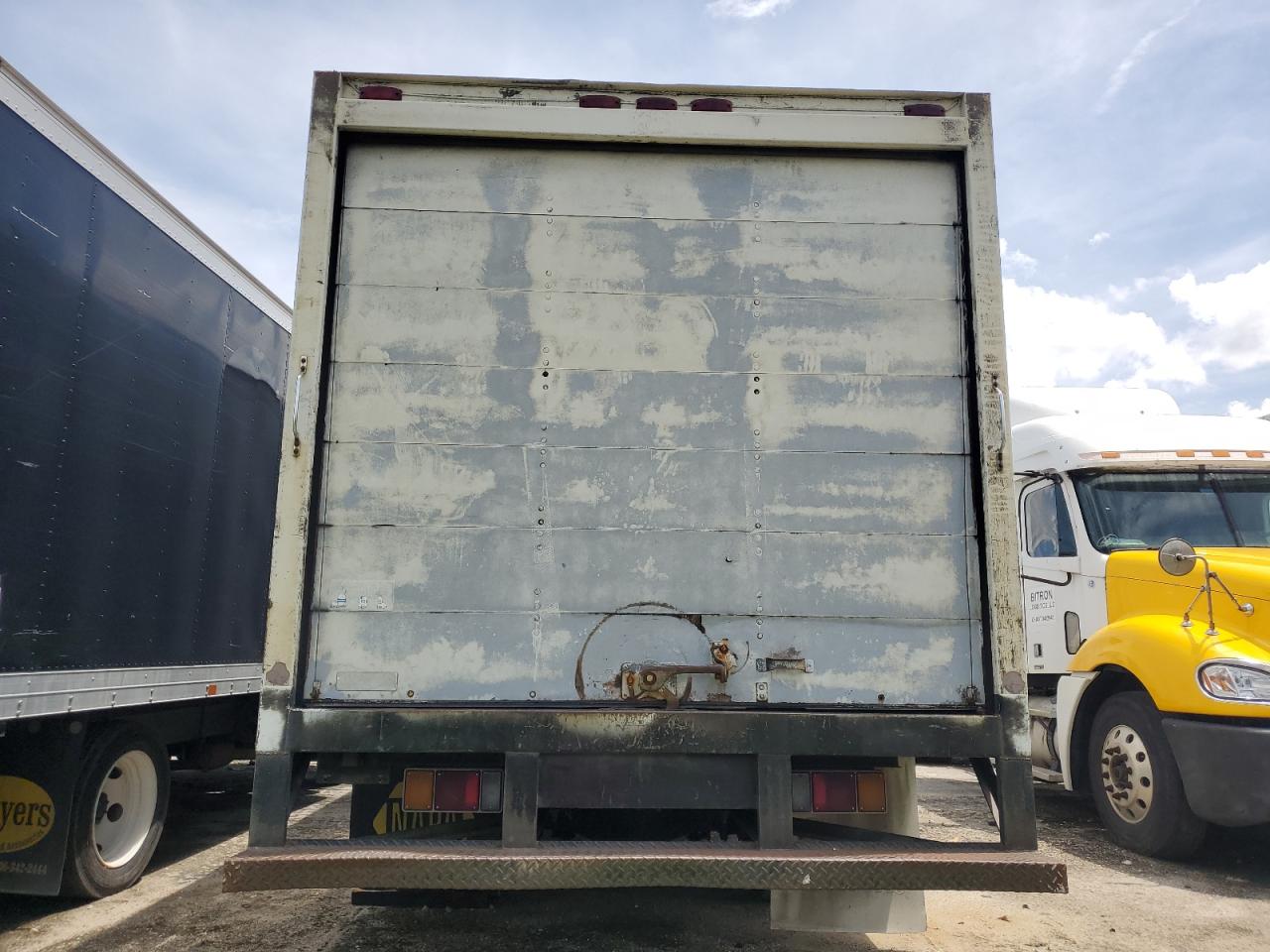 1999 Isuzu Npr VIN: JALB4B14XX7013459 Lot: 61630935