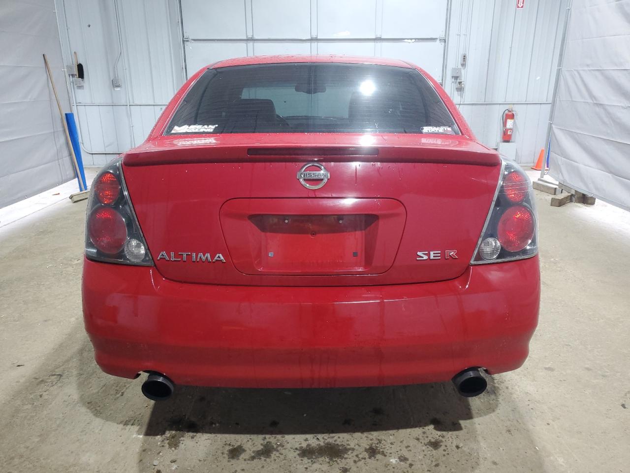 2005 Nissan Altima Se VIN: 1N4BL11E15C255137 Lot: 60861925