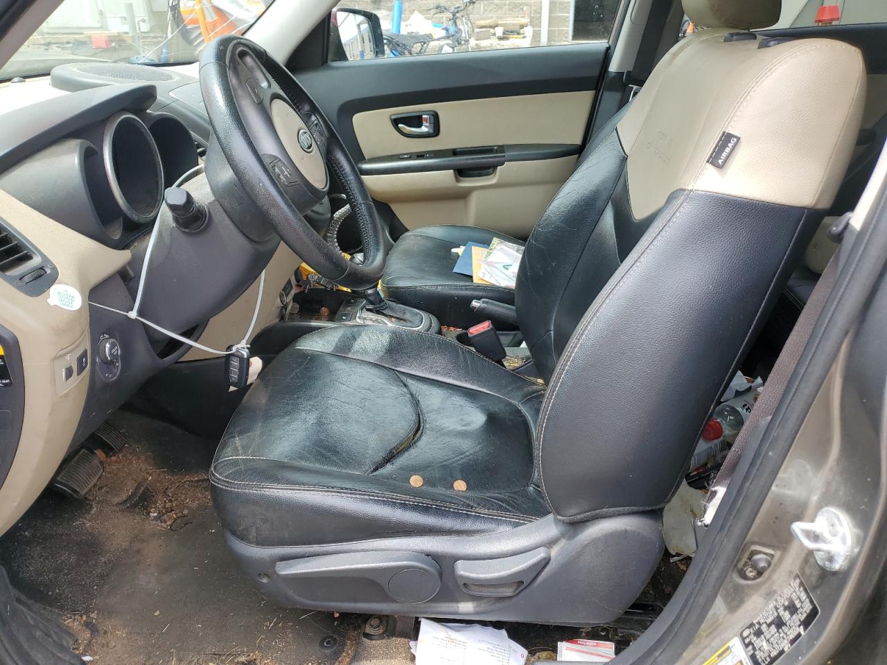 2012 Kia Soul + VIN: KNDJT2A68C7465518 Lot: 60165085