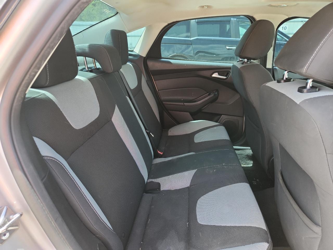 1FADP3F26EL275214 - 2014 Ford Focus - #61978135