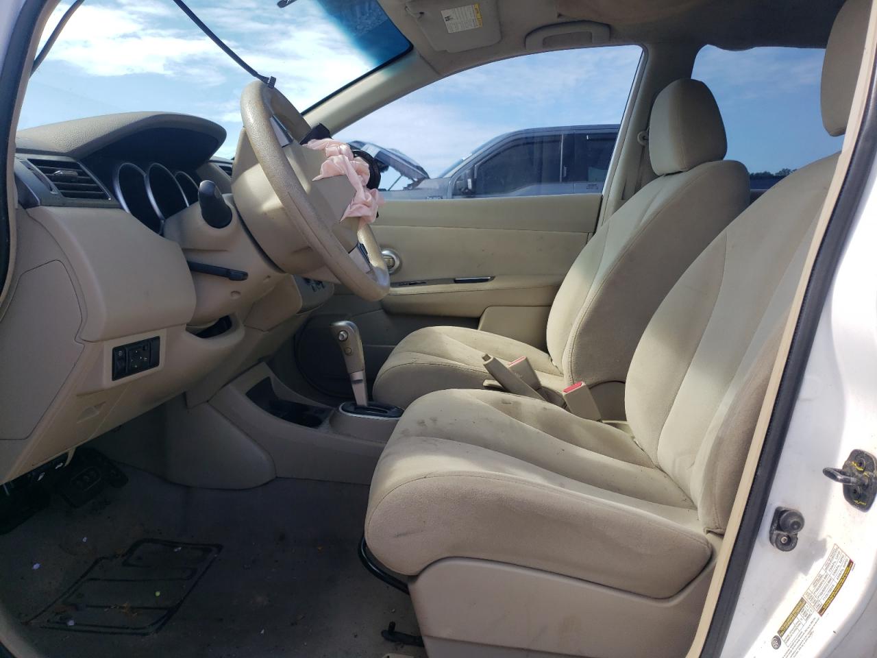 2008 Nissan Versa S VIN: 3N1BC11E28L355091 Lot: 60075435
