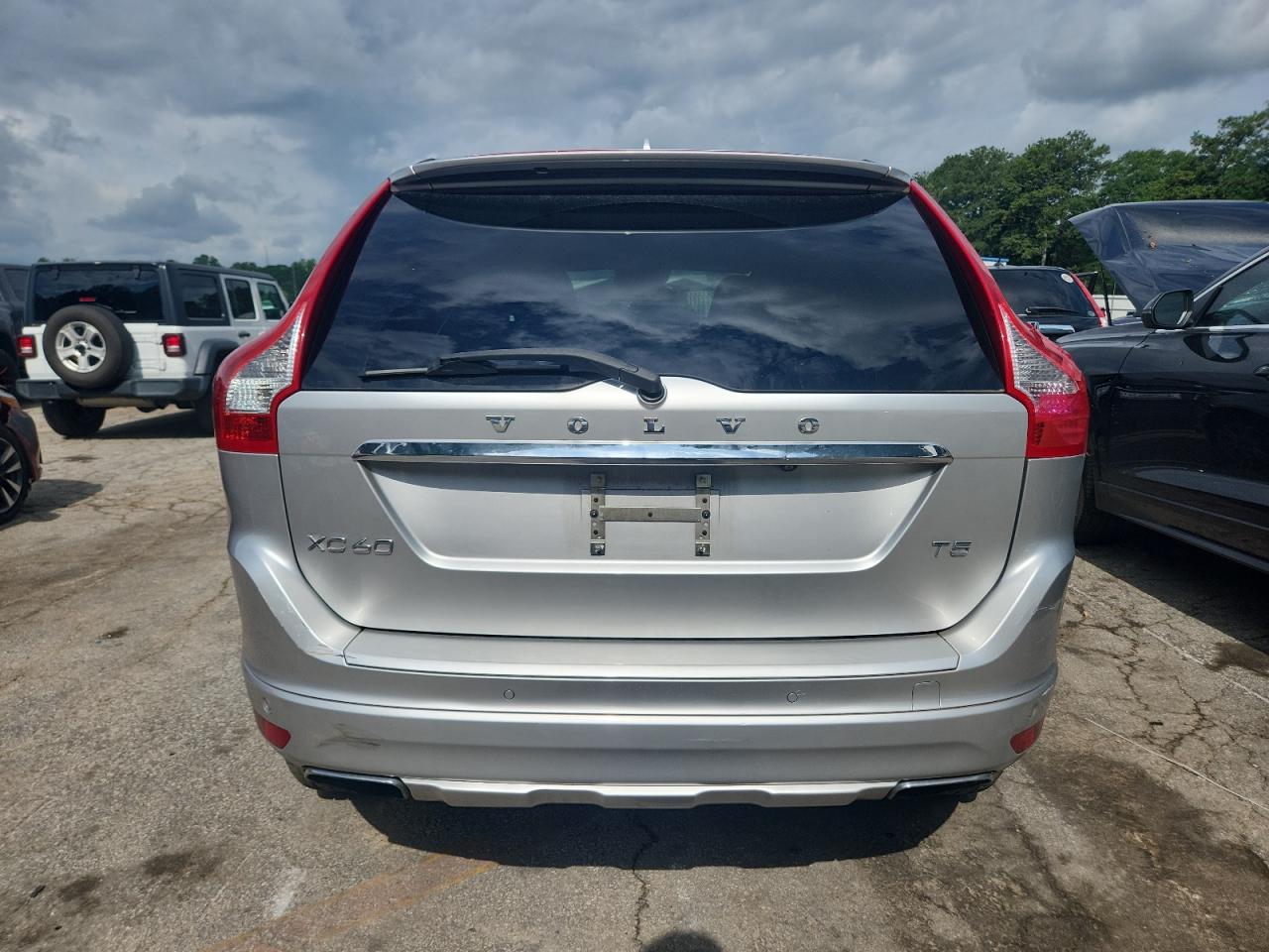 2015 Volvo Xc60 T5 Platinum VIN: YV440MDM7F2669379 Lot: 59976295