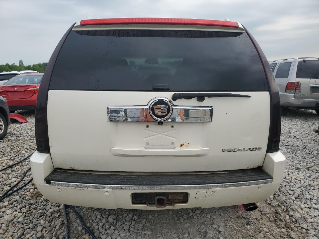 2008 Cadillac Escalade Luxury VIN: 1GYFK63828R224784 Lot: 60545575