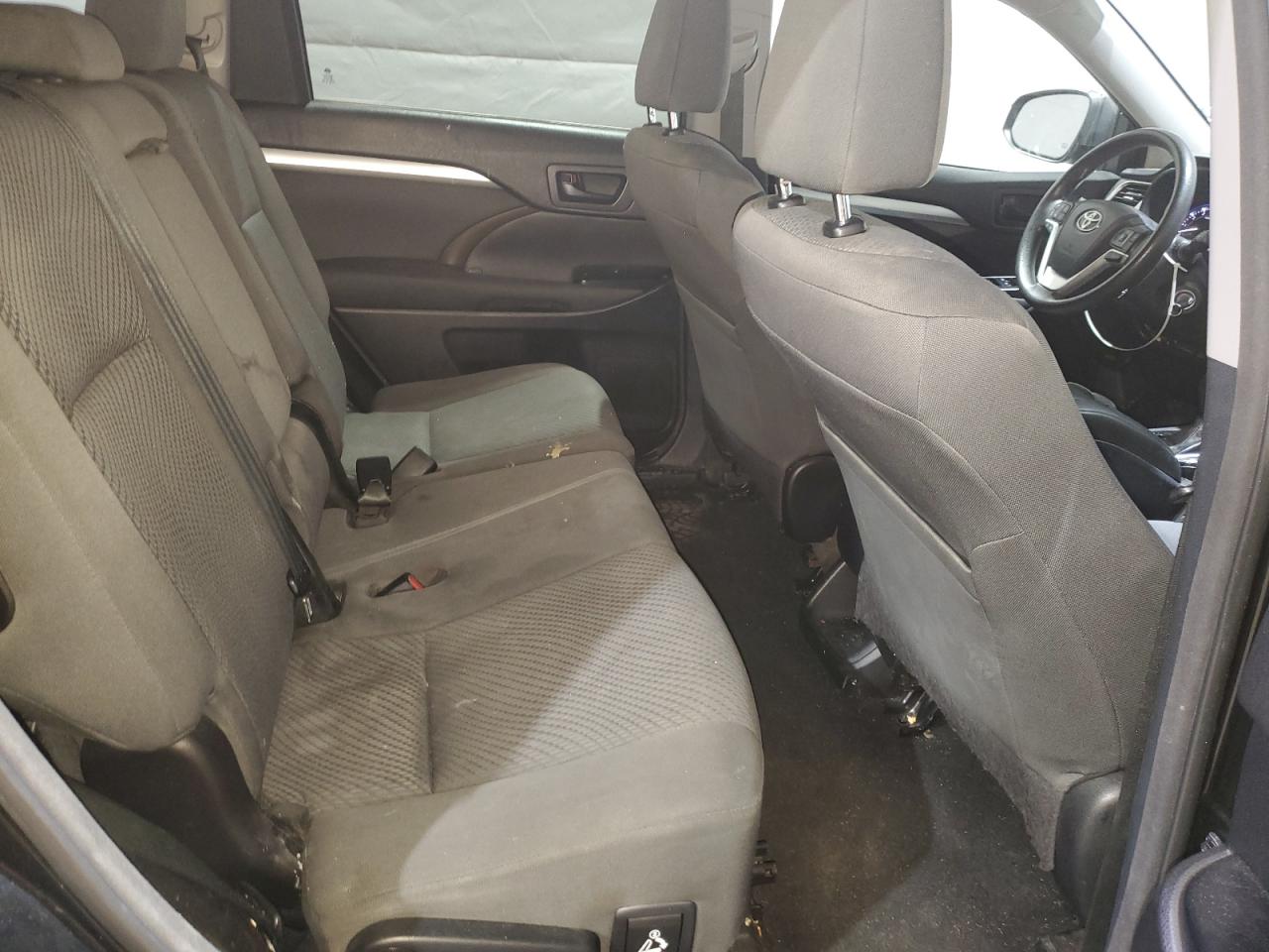 2014 Toyota Highlander Le VIN: 5TDBKRFH6ES031763 Lot: 62630305