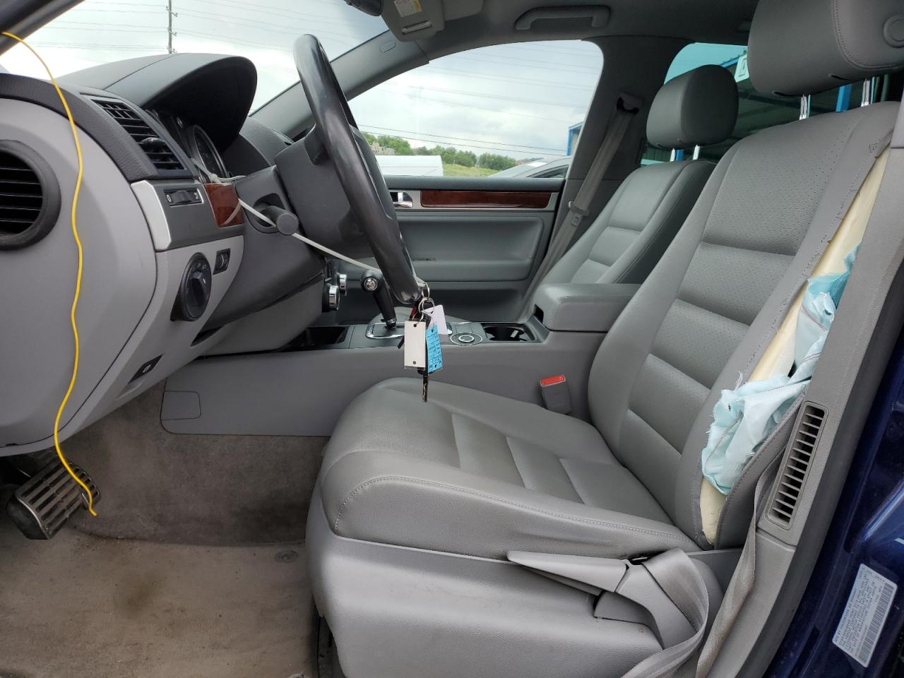2004 Volkswagen Touareg 3.2 VIN: WVGBC67L04D032587 Lot: 61961965