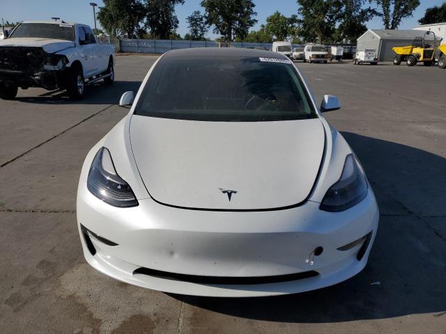  TESLA MODEL 3 2023 Biały