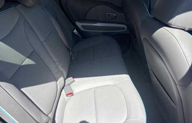 Паркетники KIA SOUL 2015 Серый