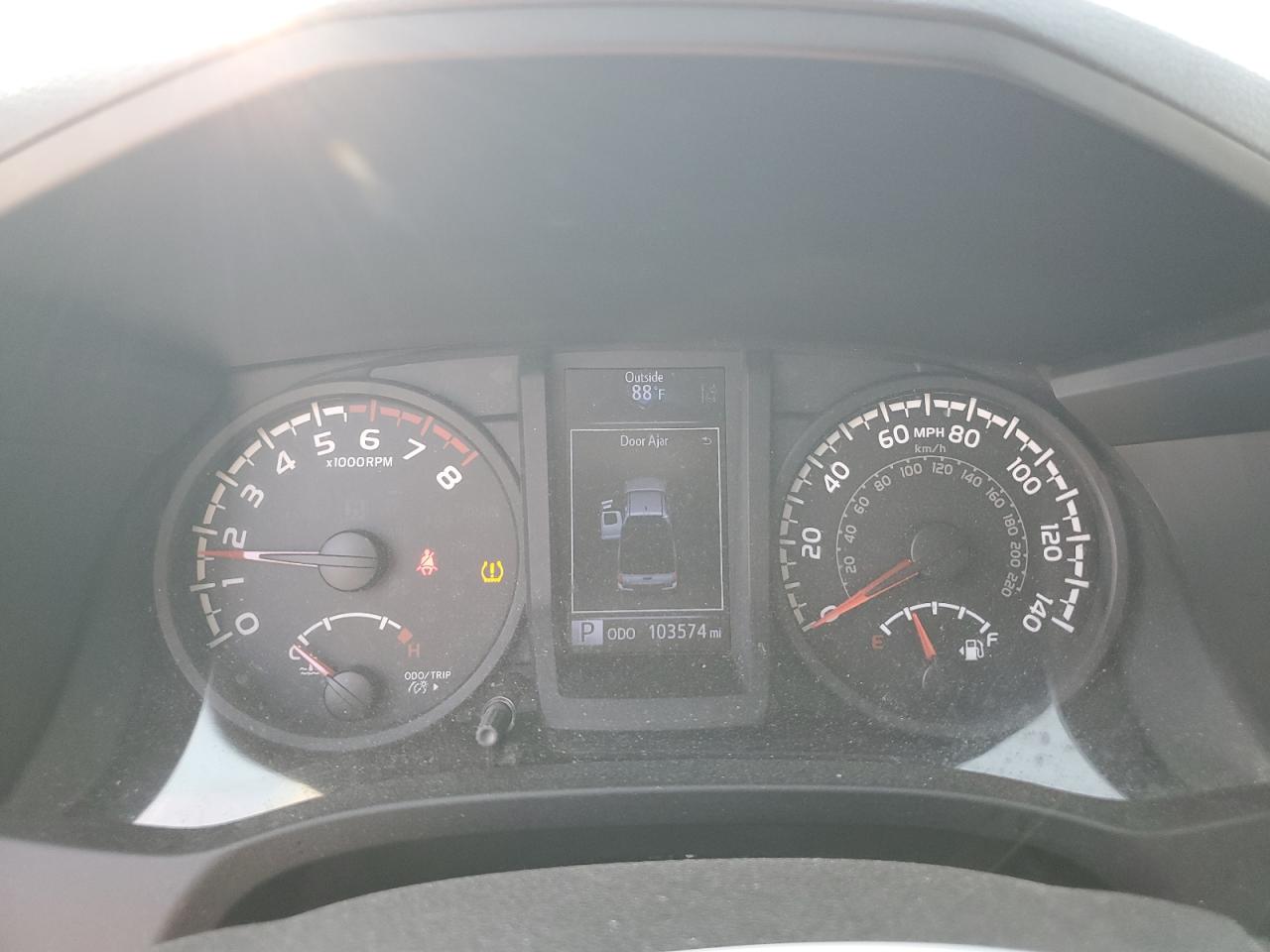 TOYOTA TACOMA 2019 VIN 5TFSX5EN0KX070100 фото 9