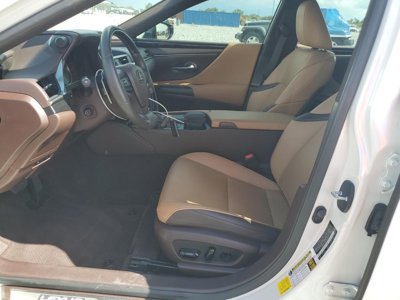 2021 Lexus Es 350 Base VIN: 58ADZ1B10MU089042 Lot: 62071455
