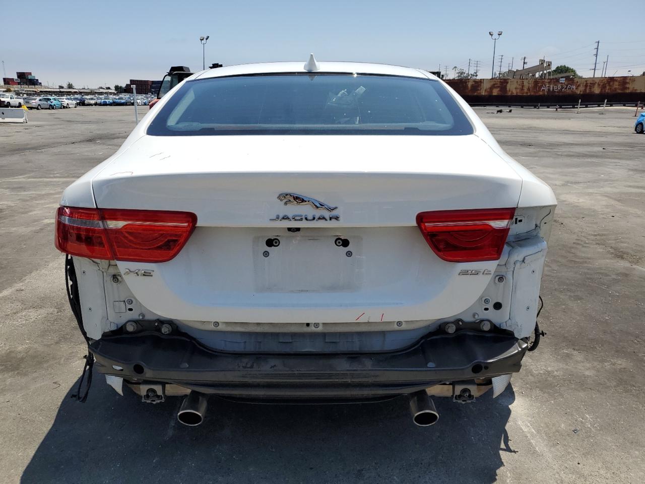 2019 Jaguar Xe Premium VIN: SAJAD4FXXKCP45359 Lot: 60840675