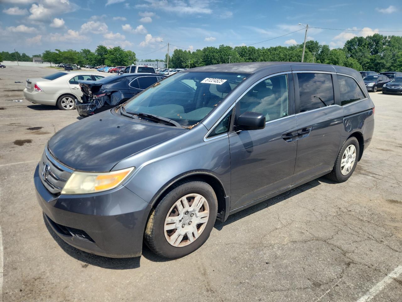 2011 Honda Odyssey Lx for Sale in Louisville, KY - Normal Wear