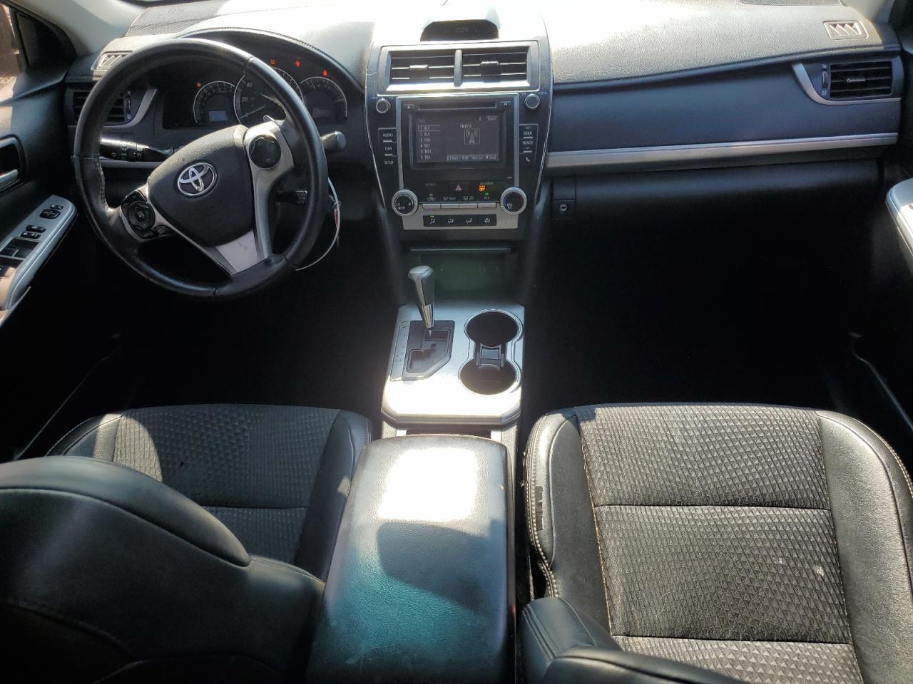 2014 Toyota Camry L VIN: 4T1BF1FK5EU467867 Lot: 61810875