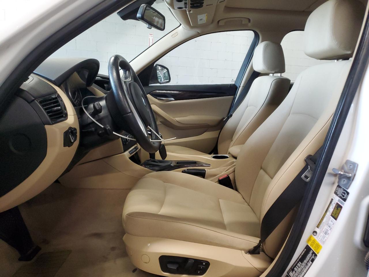 2014 BMW X1 xDrive35I VIN: WBAVM5C51EVV92157 Lot: 61740675
